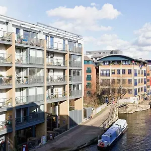 Modern In Central Habitación en casa particular Londres